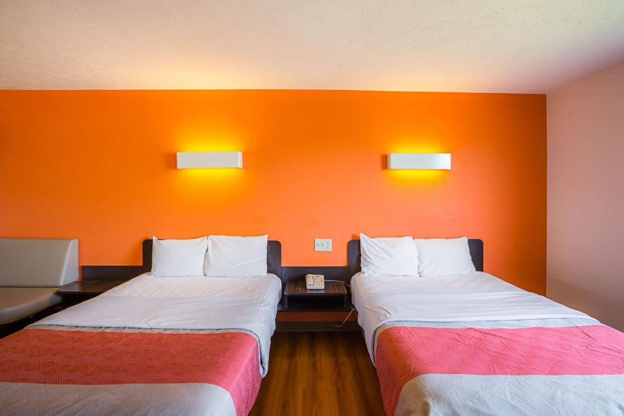 Motel 6 Omaha - Iat West Exterior photo