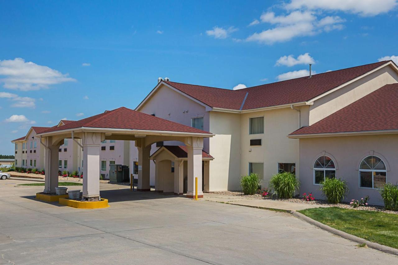Motel 6 Omaha - Iat West Exterior photo